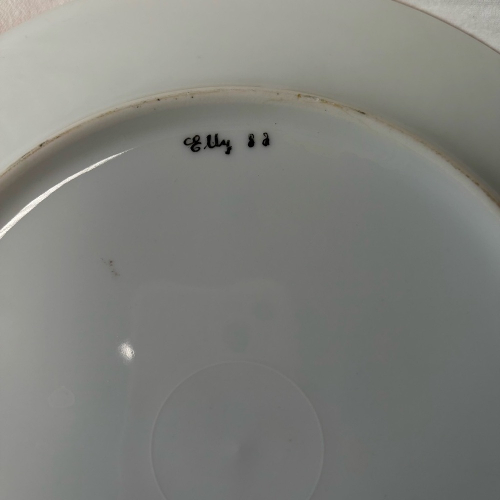 Danish Hand painted Santa Claus Christmas Plates from Svenborg-Set of 2 - Picture 7 of 8
